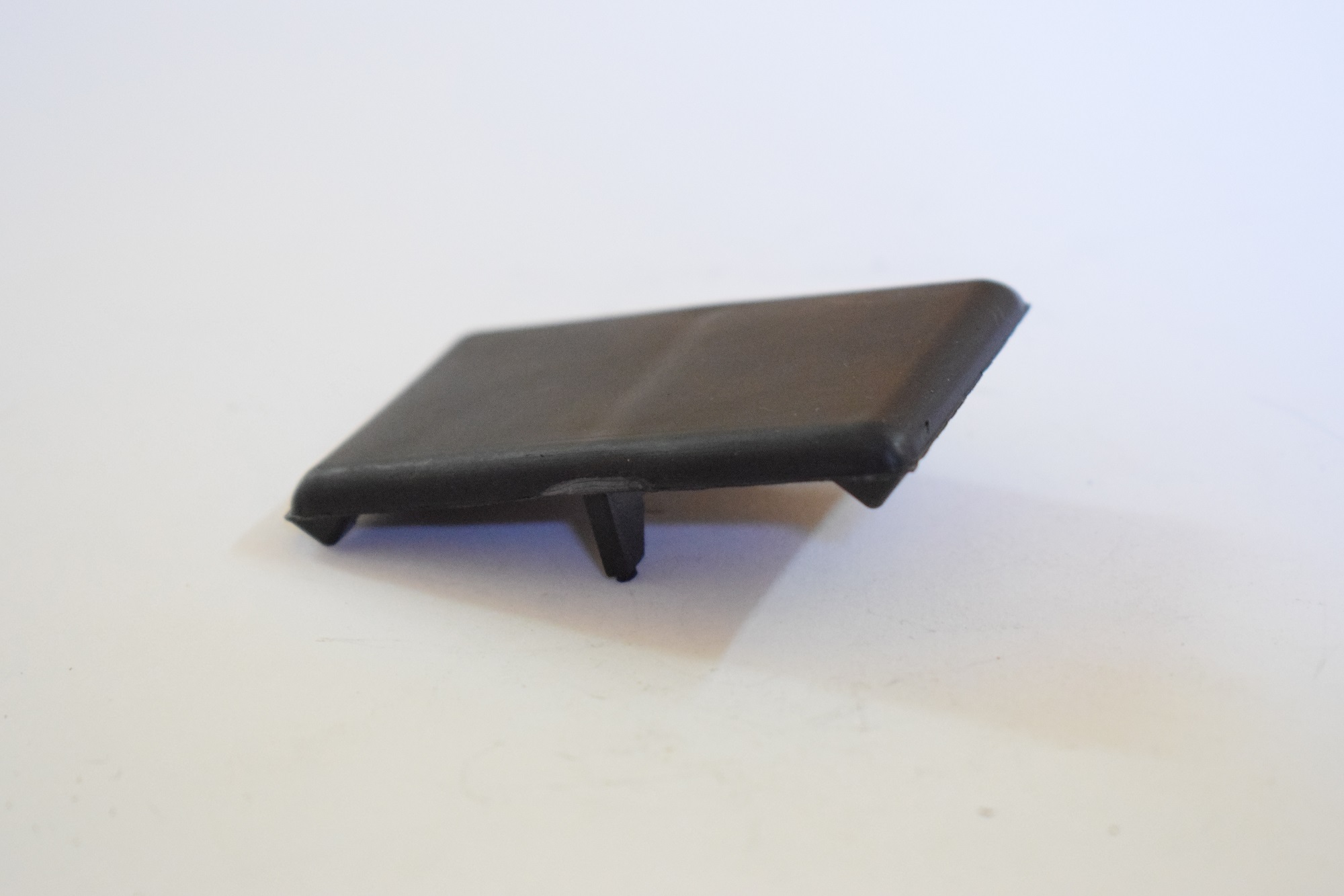 Angle Bracket Cap  (RAE-33)